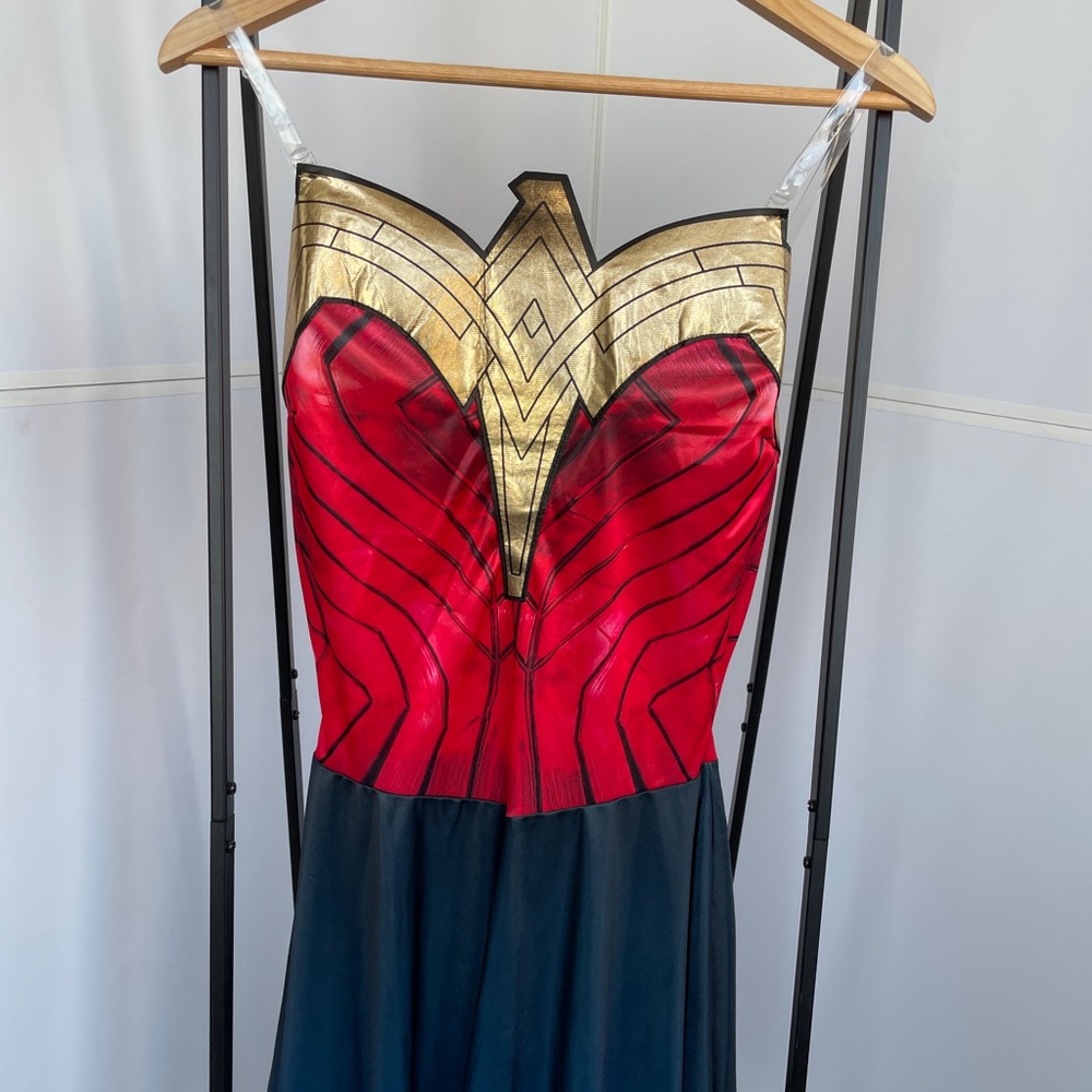 Halloween costume- Wonder Women 1984